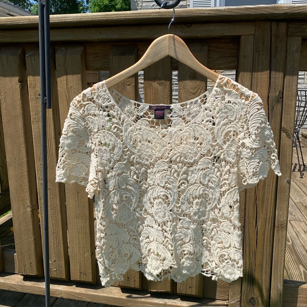 Short Sleeve Lace Top
